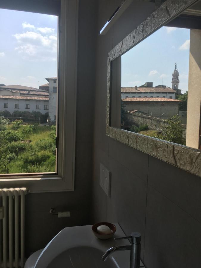 San Benedetto Couette-café Bergame
